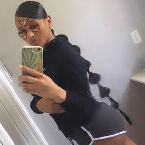 Meet your Posher, Chi